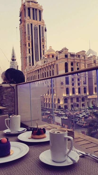مقهى ومطعم لينوتر الرياض
