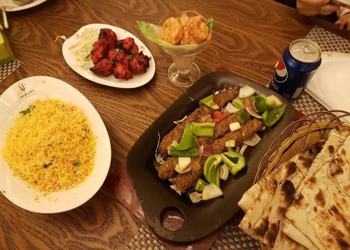 مطعم ليالى الهند ابها (الاسعار +المنيو+الموقع) كافيهات و مطاعم السعودية