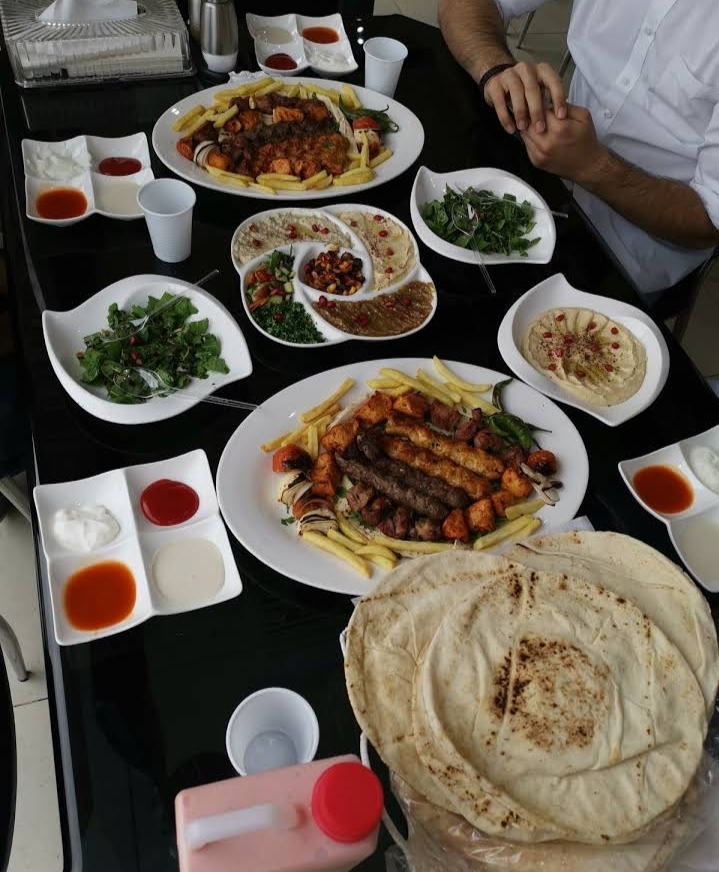 مطعم مشوي وطازج السعوديه