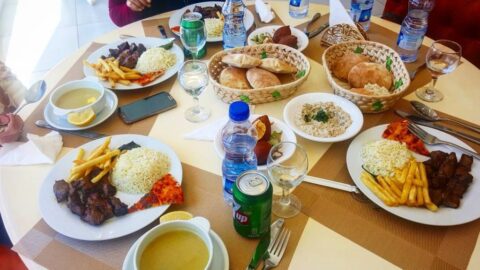 مطعم كرم بيروت في بريدة (الأسعار + المنيو + الموقع )
