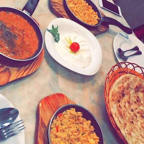 مطعم الوادي الهندي في الرياض (الاسعار +المنيو +الموقع)