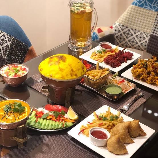 مطعم تاجي الهندي في الرياض