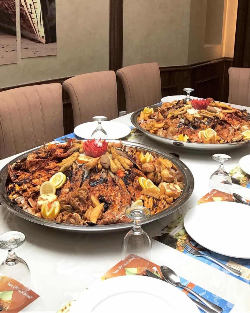 مطعم مندي المجد ينبع (الاسعار + المنيو + الموقع) كافيهات و مطاعم السعودية
