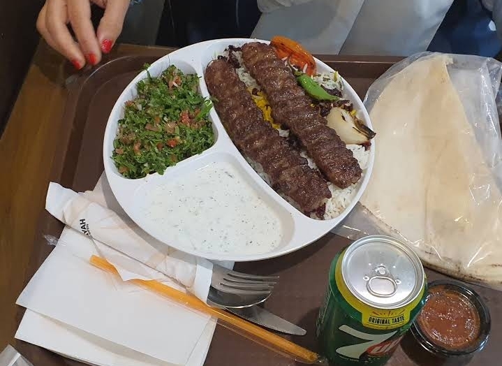 Iranian Shayeh restaurant in Riyadh