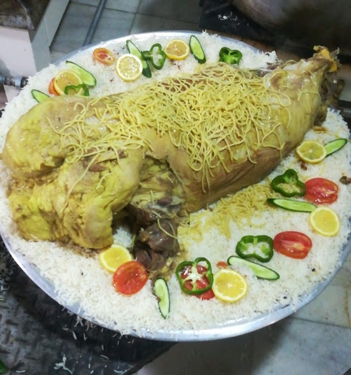 مطاعم ومطابخ مشارف نجد (الأسعار + المنيو + الموقع) كافيهات و مطاعم