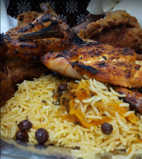 مطعم كروان البخاري في مكة