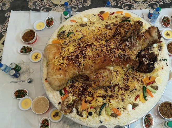 مطاعم على طريق الدمام الاسعار المنيو الموقع كافيهات و مطاعم السعودية