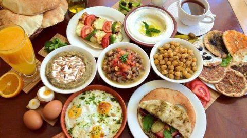 مطاعم فطور في جدة ( الاسعار + المنيو + الموقع )