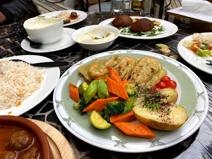 مطاعم لبنانيه فخمة