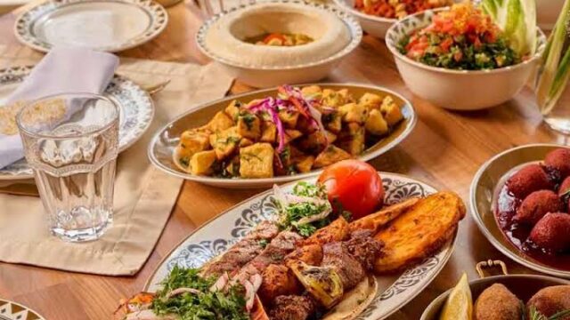 افضل مطاعم لبنانية في الرياض (الاسعار +المنيو +الموقع)