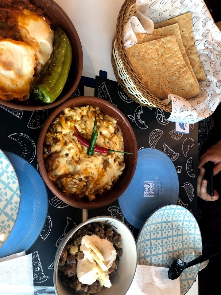 مطعم فطور فارس الرياض