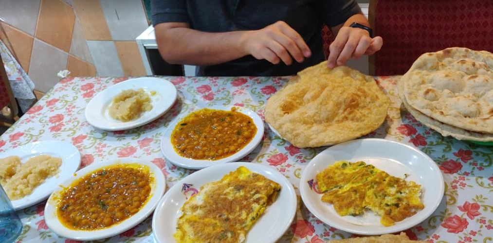 مطعم سحر المدينة المنورة ( الاسعار + المنيو + الموقع ) كافيهات و