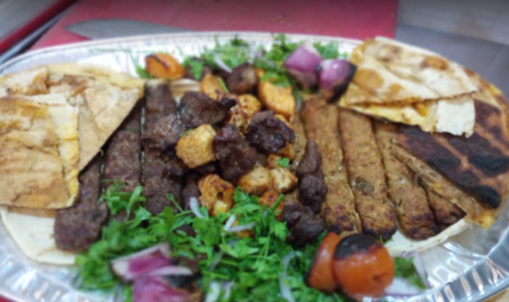 مطعم بوابة دمشق خميس مشيط