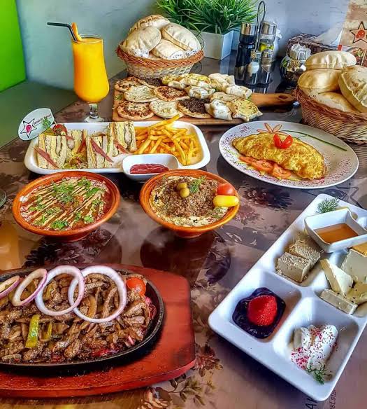 افخم مطاعم فطور عوائل في ينبع افخم مطاعم فطور عوائل في ينبع
