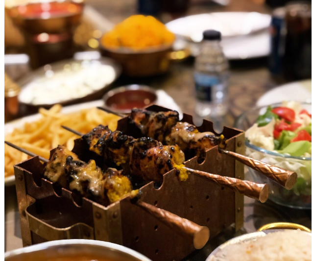 مطعم زعفران الشرق الجوف  ( الاسعار + المنيو + الموقع )