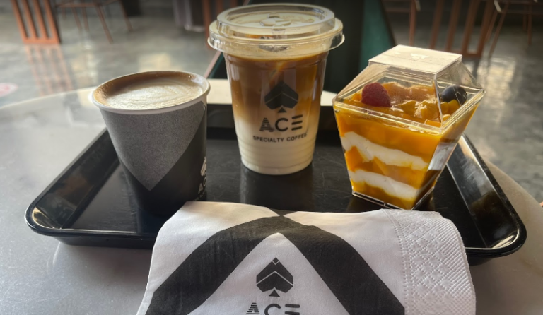 كافيه اسي Ace Cafe