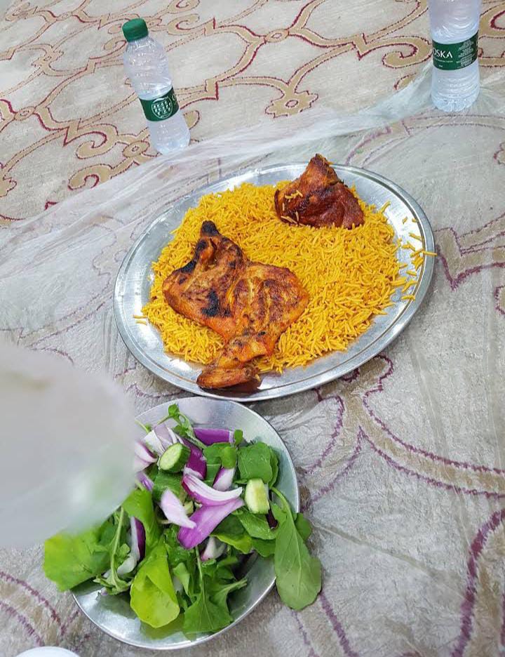 مطعم منصور البخاري