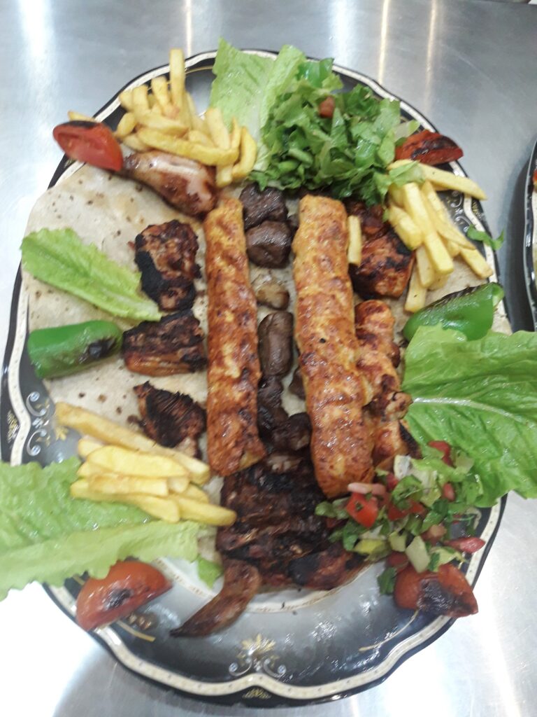 مطعم الشلال التركي نجران الجديد