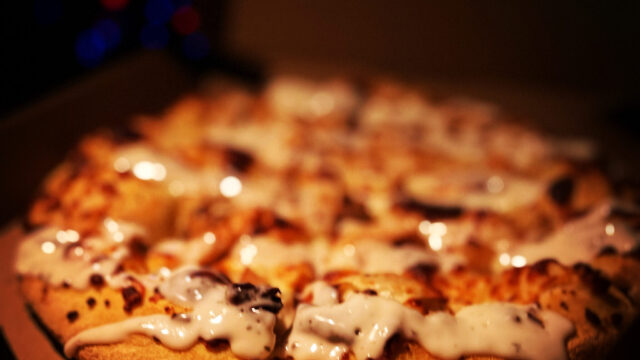 مطعم دومينوز بيتزا الباحة ( الاسعار + المنيو + الموقع )