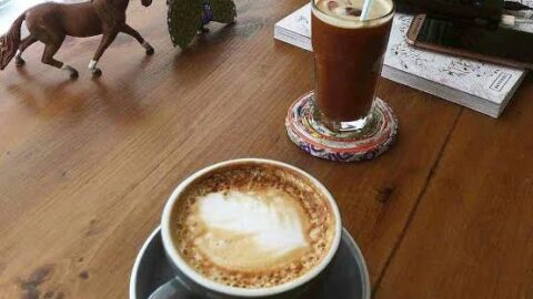 مقهي القهوة السوداء جدة (الأسعار + المنيو + الموقع)