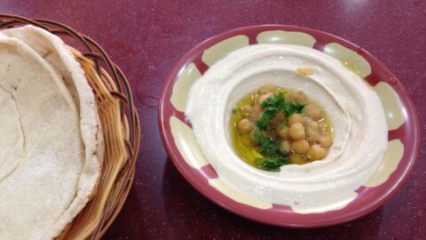مطعم حمص علاء الدين الدرعية (الأسعار+ المنيو+ الموقع)