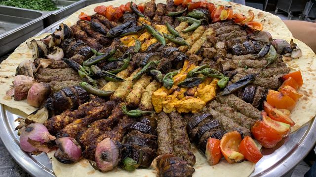 مطعم مشويات اطايب الشام الرس ( الاسعار + المنيو + الموقع )