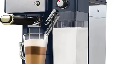 افضل ماكينة صنع القهوة والكابتشينو للمنزل – 6 مكائن موصى بها